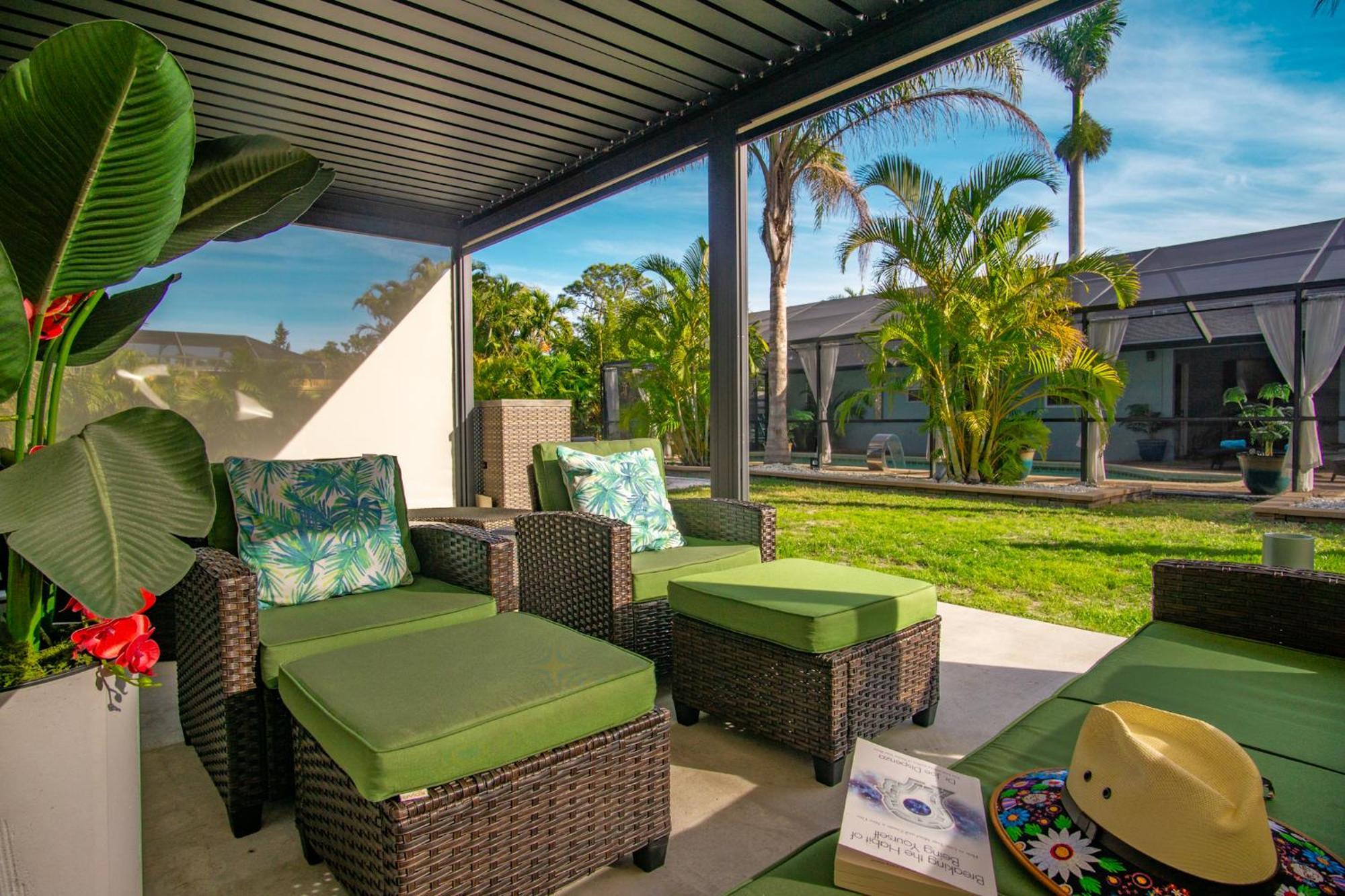 Appartamento Luxury Zen Den With Heated Pool Just Off Siesta Key Sarasota Esterno foto